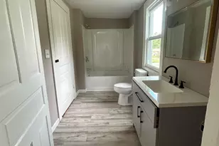 414 N Center St, Mount Olive, NC 28365 - Photo 15