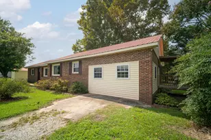 350 Futrell Rd, Richlands, NC 28574 - Photo 3