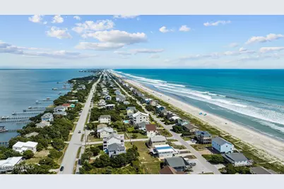 1907 Emerald Drive, Emerald Isle, NC 28594 - Photo 17