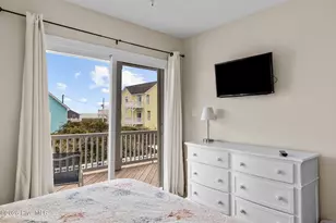1907 Emerald Dr, Emerald Isle, NC 28594 - Photo 43