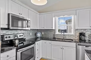 1907 Emerald Dr, Emerald Isle, NC 28594 - Photo 21
