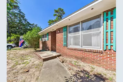 425 Norton Street, Oak Island, NC 28465 - Photo 7