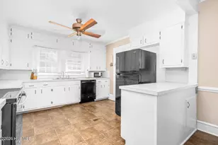 405 E Center St, Nashville, NC 27856 - Photo 27