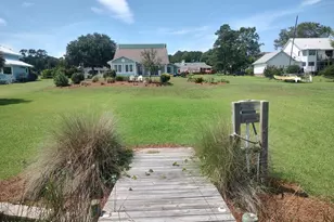 224 River Reach Dr, Swansboro, NC 28584 - Photo 53