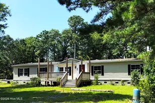 1001 Patch Dr, Newport, NC 28570 - Photo 1