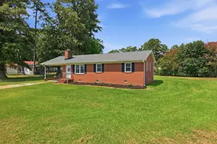 141 Hinnant St, Snow Hill, NC 28580 - Photo 3