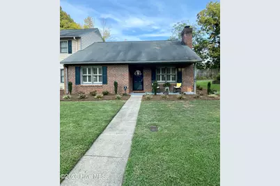 8 Southwood Drive, Smithfield, NC 27577 - Photo 1