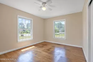 419 Dunmore Rd, Fayetteville, NC 28303 - Photo 17