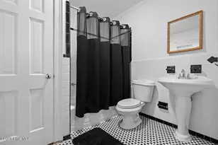 415 Woodland Dr, Jacksonville, NC 28540 - Photo 33