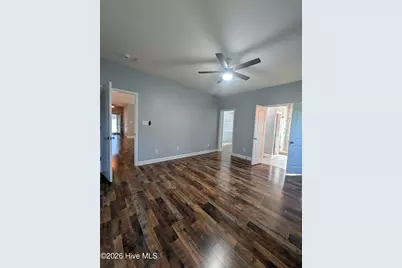 305 Weatherford Drive, Jacksonville, NC 28540 - Photo 15