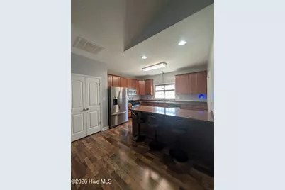 305 Weatherford Drive, Jacksonville, NC 28540 - Photo 5
