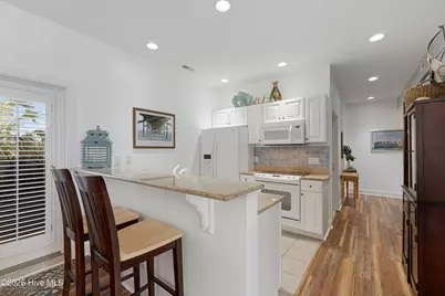 104 S 3rd Street #I-1 & Slip 5 Atlantic Harbour, Morehead City, NC 28557 - Photo 5