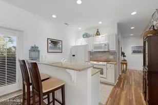 104 S 3rd St, Morehead City, NC 28557 - Photo 5