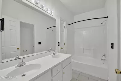 5006 Carleton Drive #Unit 22, Wilmington, NC 28403 - Photo 15