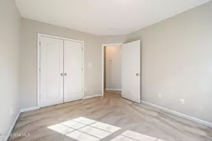 753 Radiant Dr, Jacksonville, NC 28546 - Photo 35