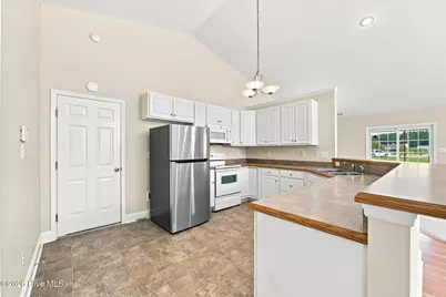 100 Conner Grant Road, New Bern, NC 28562 - Photo 13