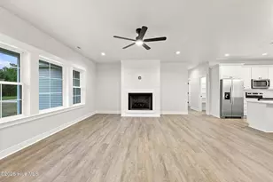 446 Pointe Vista Dr, Elizabeth City, NC 27909 - Photo 15