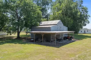 2356 Oakdale Rd, La Grange, NC 28551 - Photo 13