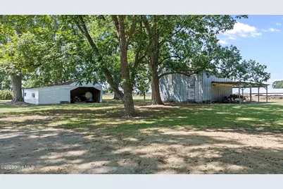 2356 Oakdale Road, La Grange, NC 28551 - Photo 7
