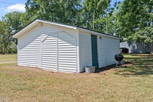 2356 Oakdale Rd, La Grange, NC 28551 - Photo 11