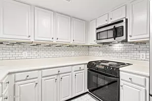 1800 Eastwood Rd, Wilmington, NC 28403 - Photo 11