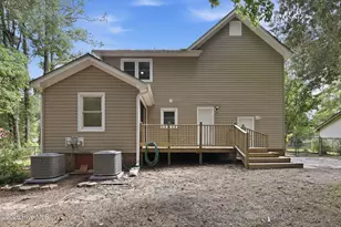 128 Robinhood Dr, Jacksonville, NC 28546 - Photo 35