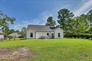 11 Sailview Ct, Hampstead, NC 28443 - Photo 23