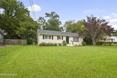 305 White Oak Street, Jacksonville, NC 28540 - Photo 3