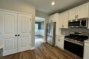 2729 Longleaf Pine Cir, Leland, NC 28451 - Photo 7