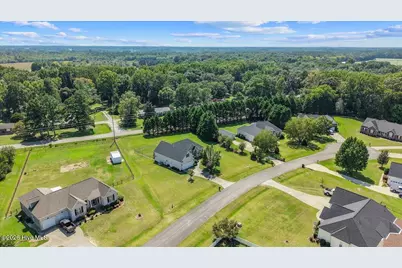 202 Mossburg Drive, Goldsboro, NC 27530 - Photo 7