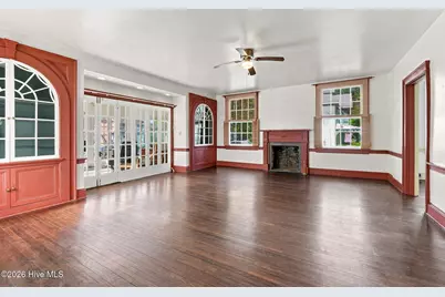 311 Johnson Street, New Bern, NC 28560 - Photo 17