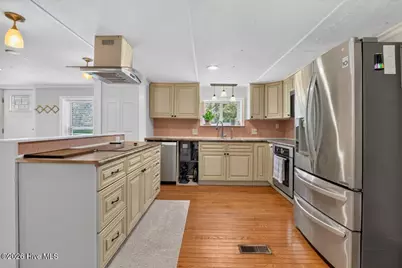 405 Sand Ridge Road, New Bern, NC 28560 - Photo 7
