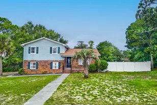 712 Yulan Dr, Wilmington, NC 28412 - Photo 1