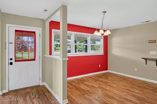 2400 N Hills Dr, New Bern, NC 28562 - Photo 3