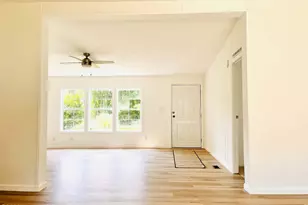310 Michelle Ln, Rocky Point, NC 28457 - Photo 5