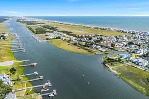 186 Sailfish Dr, Holden Beach, NC 28462 - Photo 47