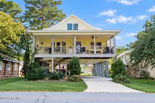 998 Bayview Rd, Bath, NC 27808 - Photo 1