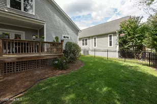 1724 Sassafras Ct, Greenville, NC 27858 - Photo 15