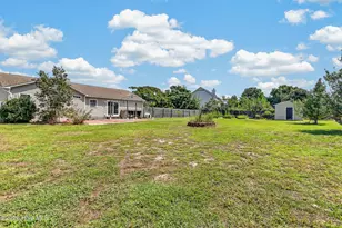 301 Parkton Dr, Richlands, NC 28574 - Photo 31