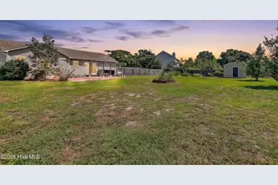 301 Parkton Drive, Richlands, NC 28574 - Photo 33