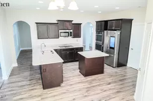 3009 Sharpnose St, New Bern, NC 28562 - Photo 5