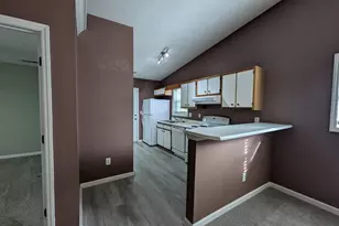 705 Varsity Dr, Wilmington, NC 28403 - Photo 3