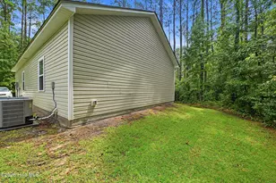 446 Pond Rd, Rocky Point, NC 28457 - Photo 29