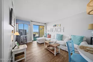 302 Canal Dr, Carolina Beach, NC 28428 - Photo 13