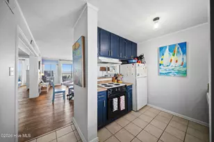 302 Canal Dr, Carolina Beach, NC 28428 - Photo 5