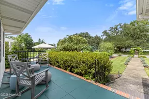 2302 Camellia Dr, Wilmington, NC 28403 - Photo 7