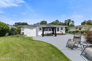 2302 Camellia Dr, Wilmington, NC 28403 - Photo 29
