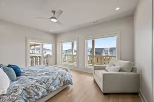 608 S Topsail Dr, Surf City, NC 28445 - Photo 71