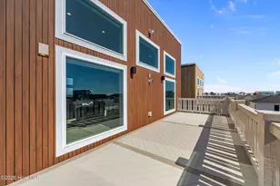 608 S Topsail Dr, Surf City, NC 28445 - Photo 35