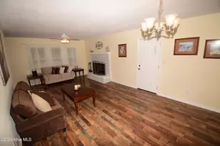 1005 Stillwood Cir, Jacksonville, NC 28540 - Photo 7
